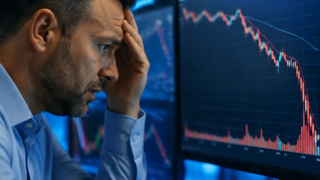 Understanding Today's Market Trends: The Tech Selloff Impact