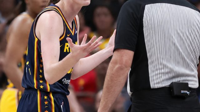 Caitlin Clark's Technical Foul Sparks Debate in WNBA | deposit pulsa tanpa potongan qq, costel panti