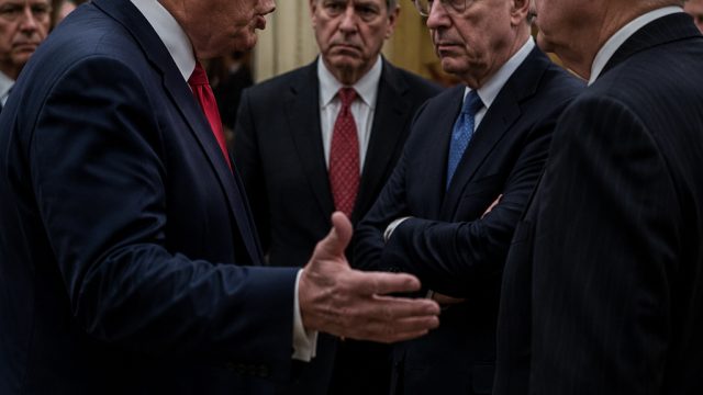 Trump's Tension with Senate Republicans Escalates Over Iran Vote | semar 4d, bocoran pola gacor hari